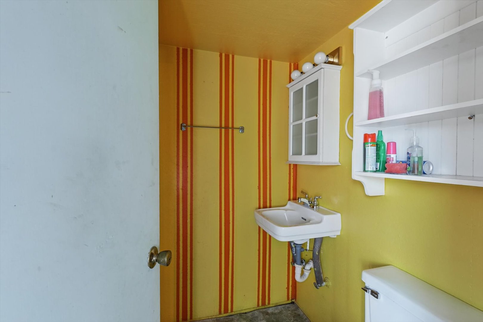 main property photo 44