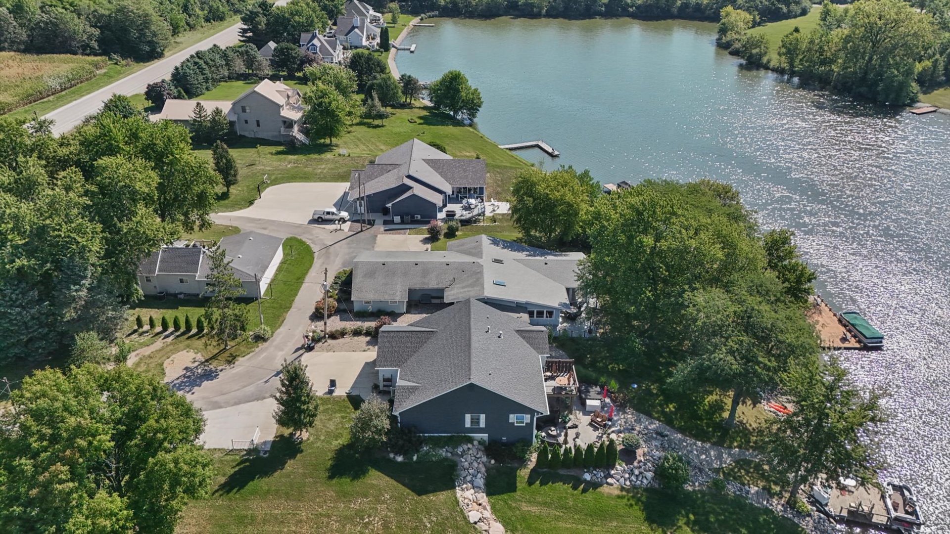 main property photo 49