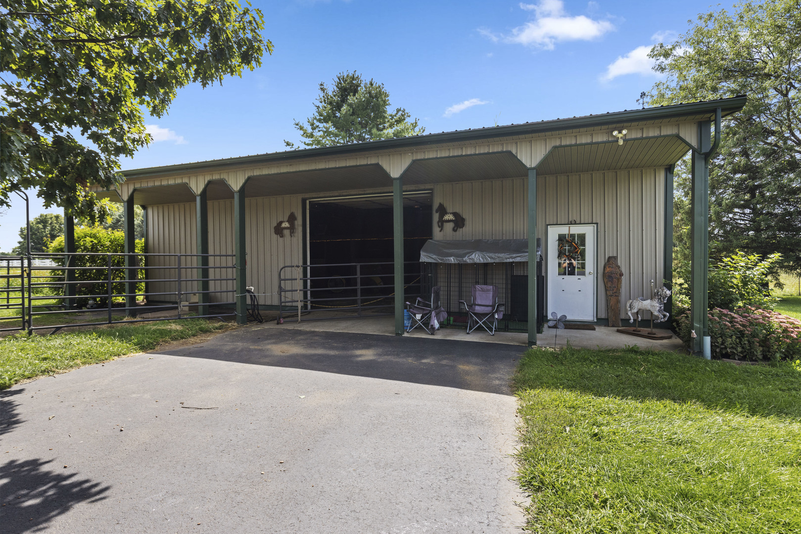 main property photo 31