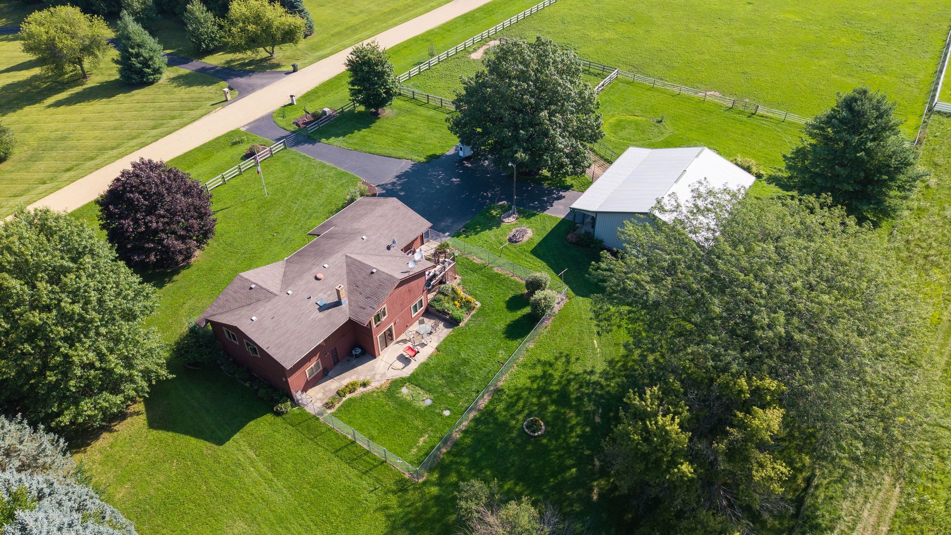 main property photo 43