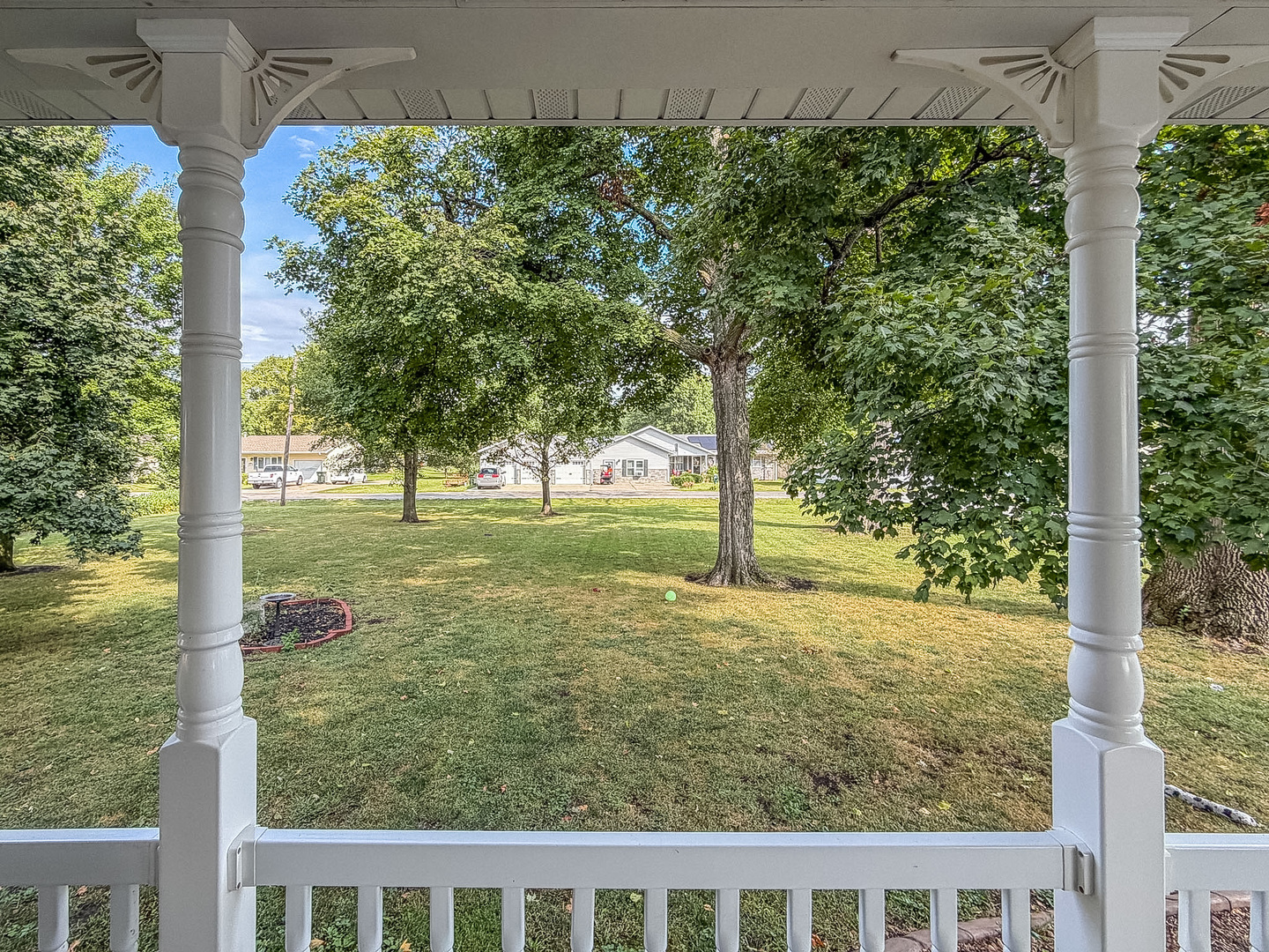 main property photo 14