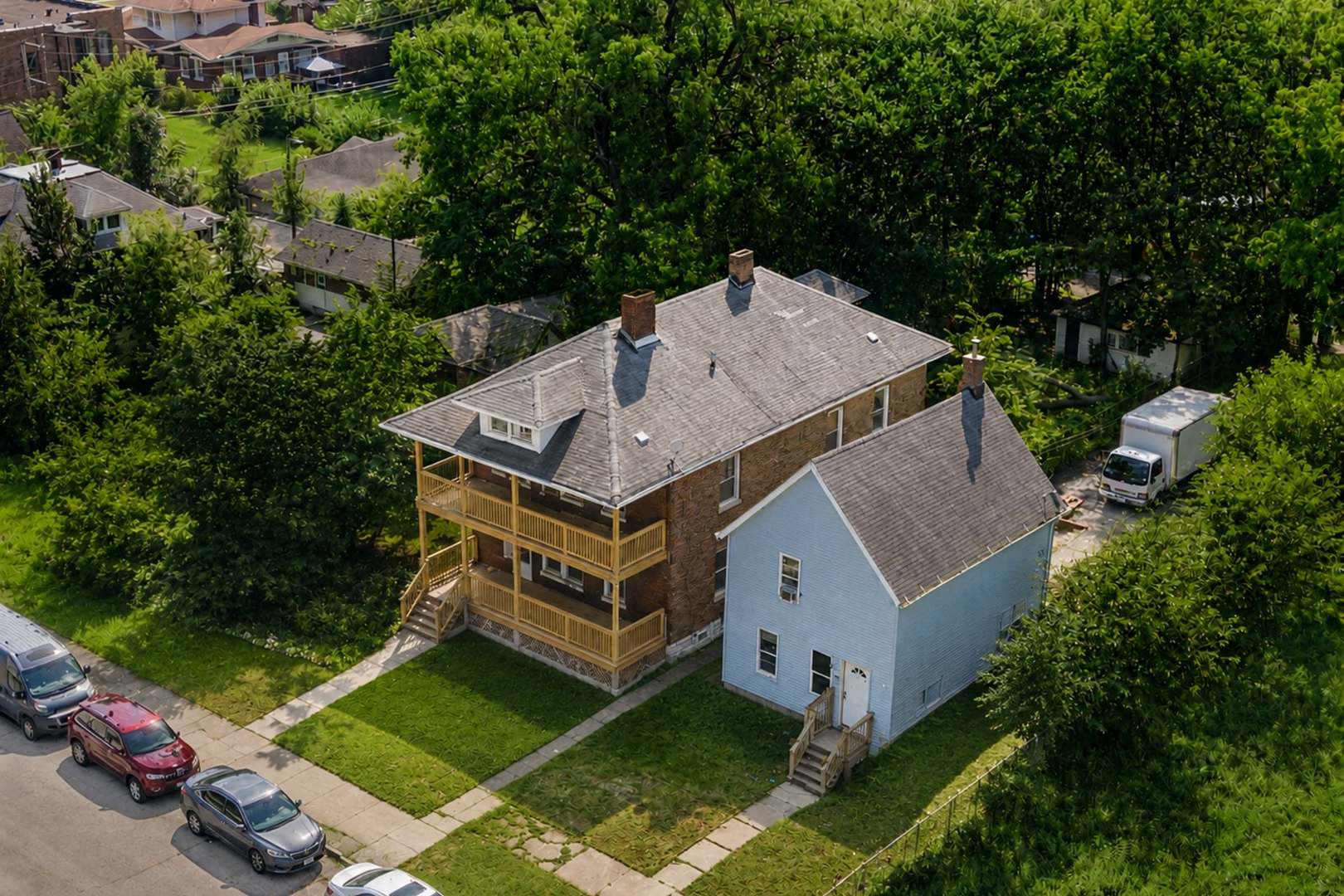 main property photo 7
