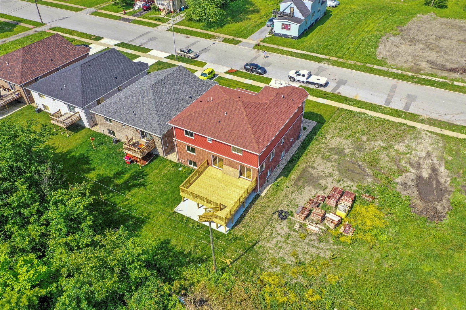 main property photo 64