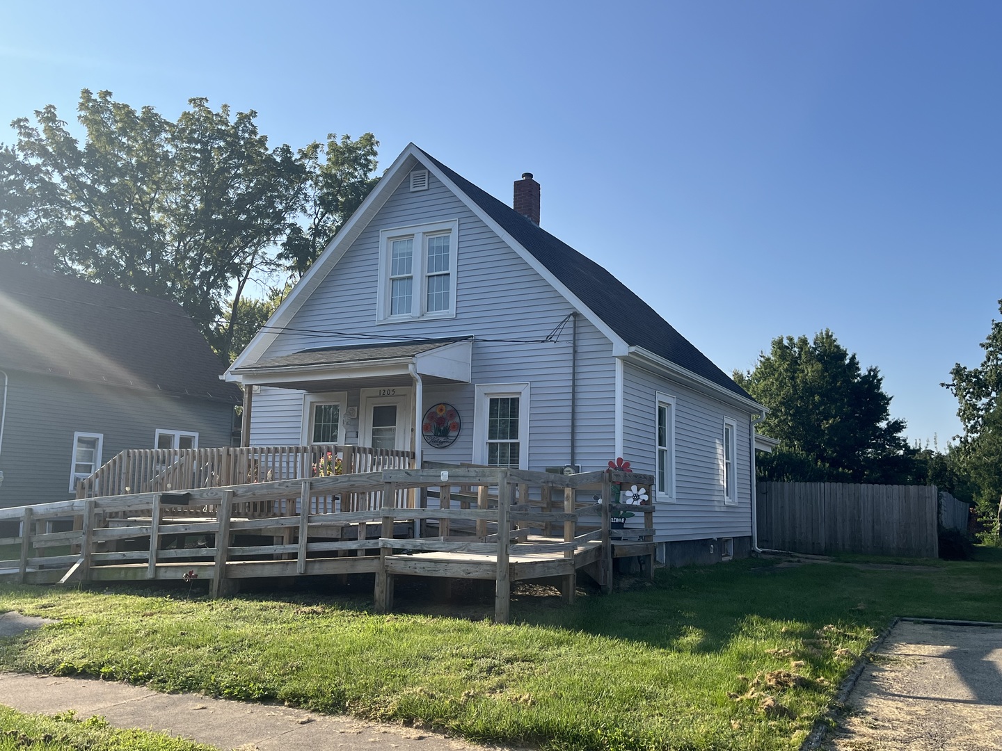 main property photo 1