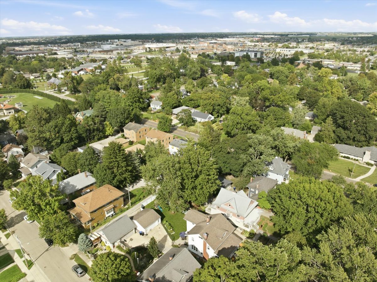 main property photo 47