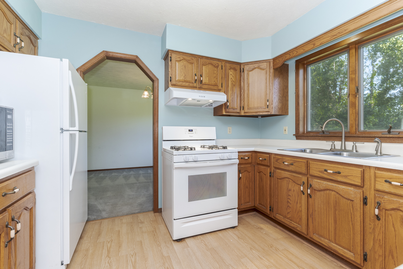 main property photo 8
