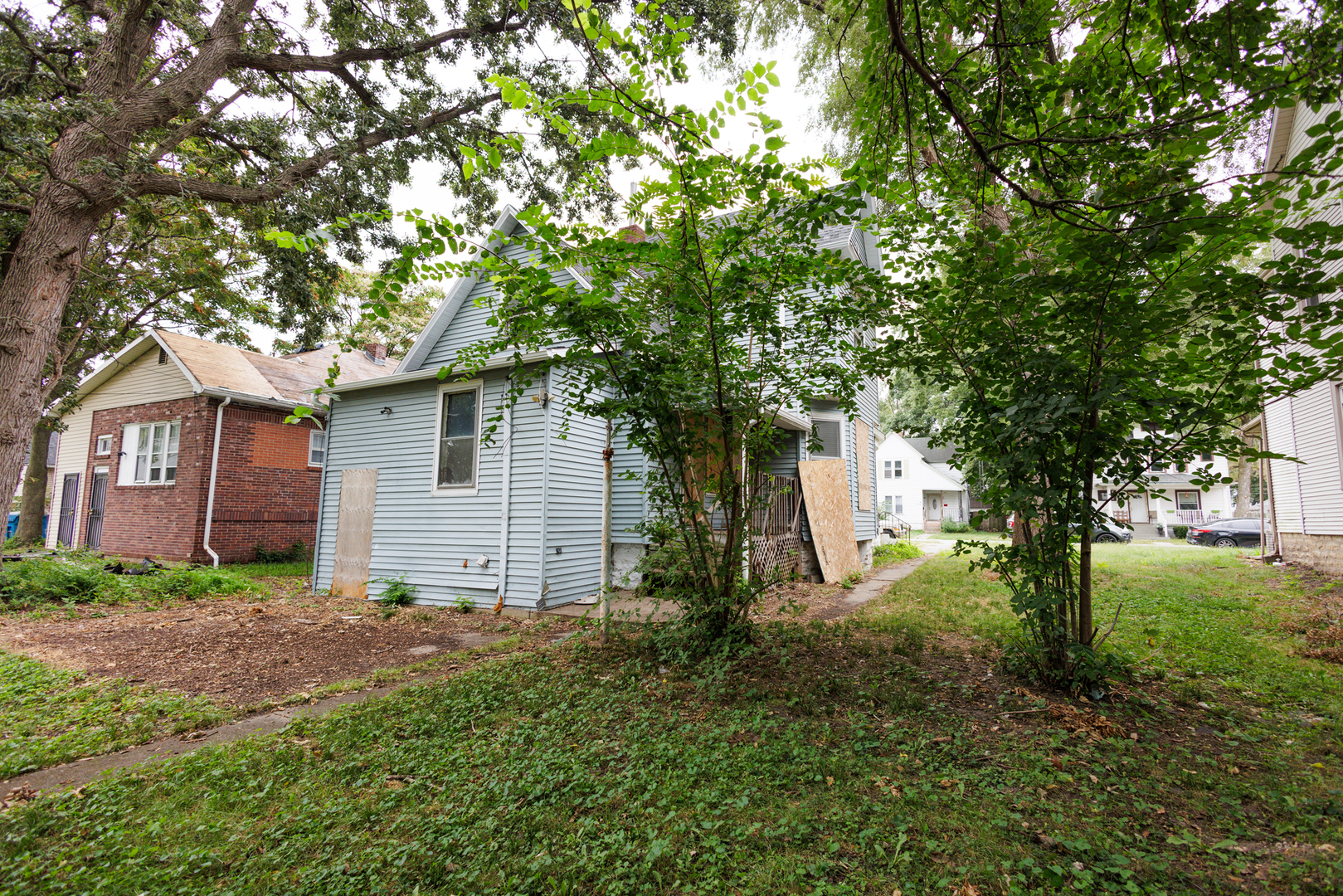 main property photo 6