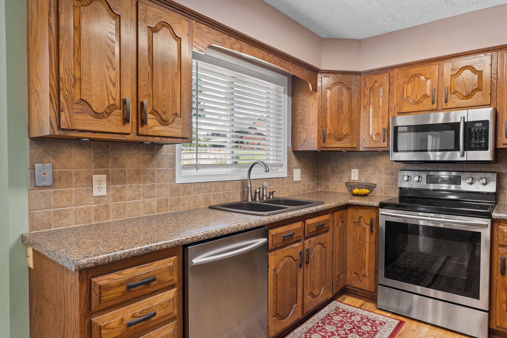 property viewer photo 14