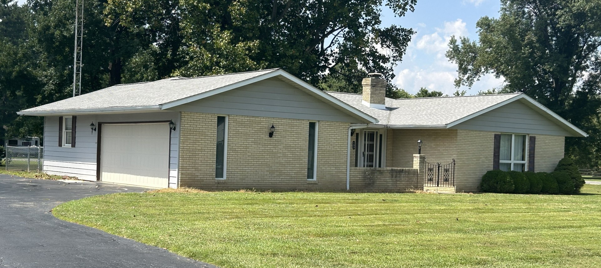 main property photo 25