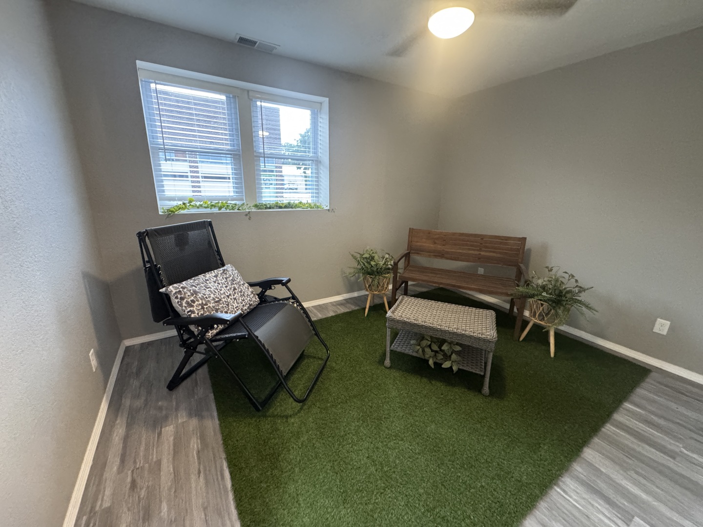 property viewer photo 11