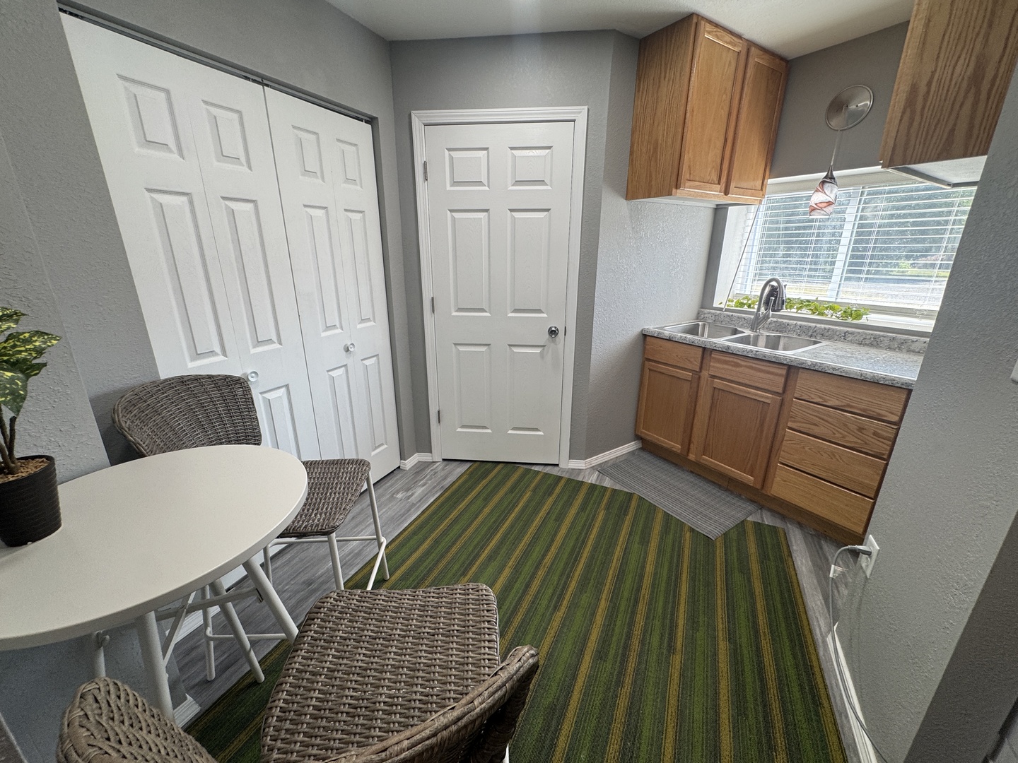 property viewer photo 12