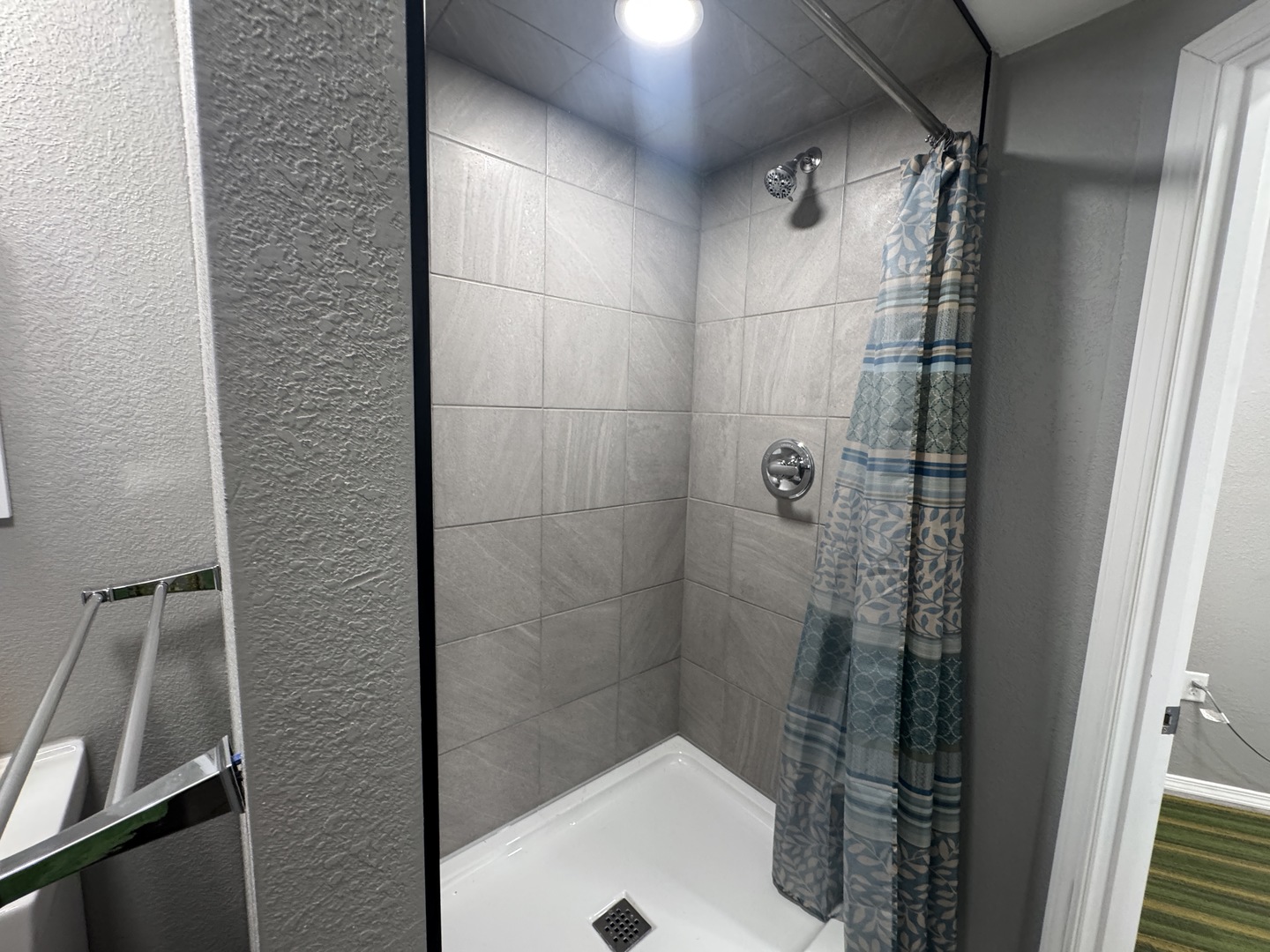 property viewer photo 17