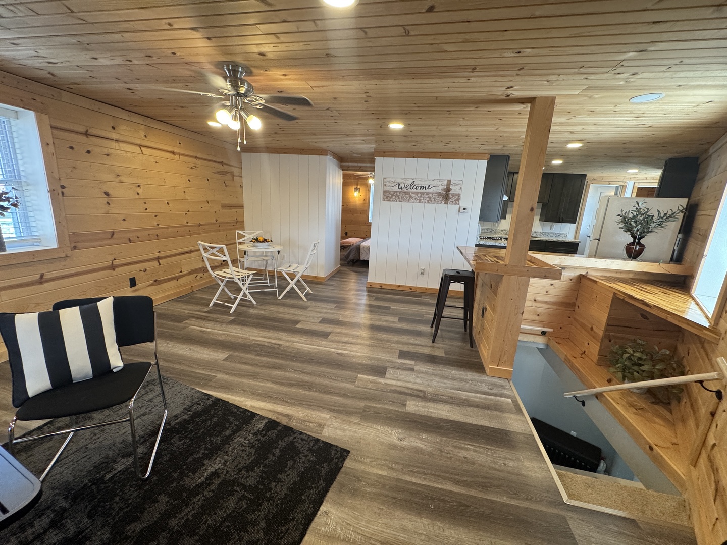 property viewer photo 22