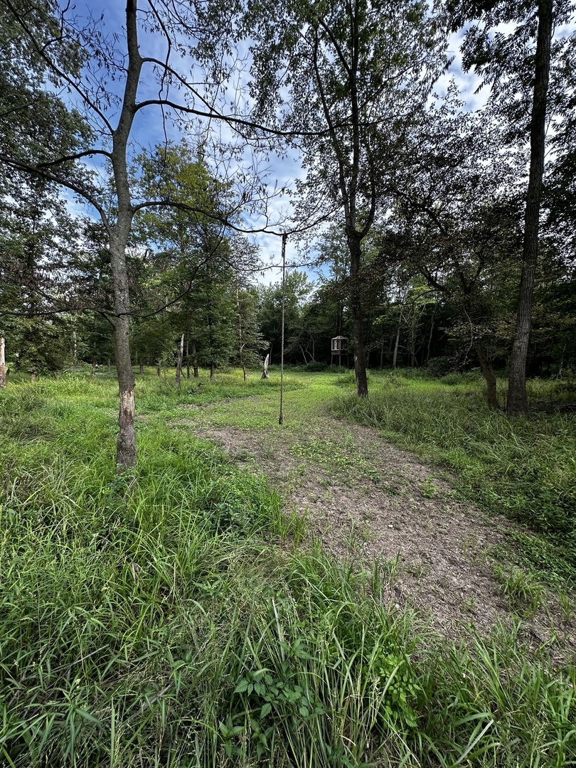 main property photo 25