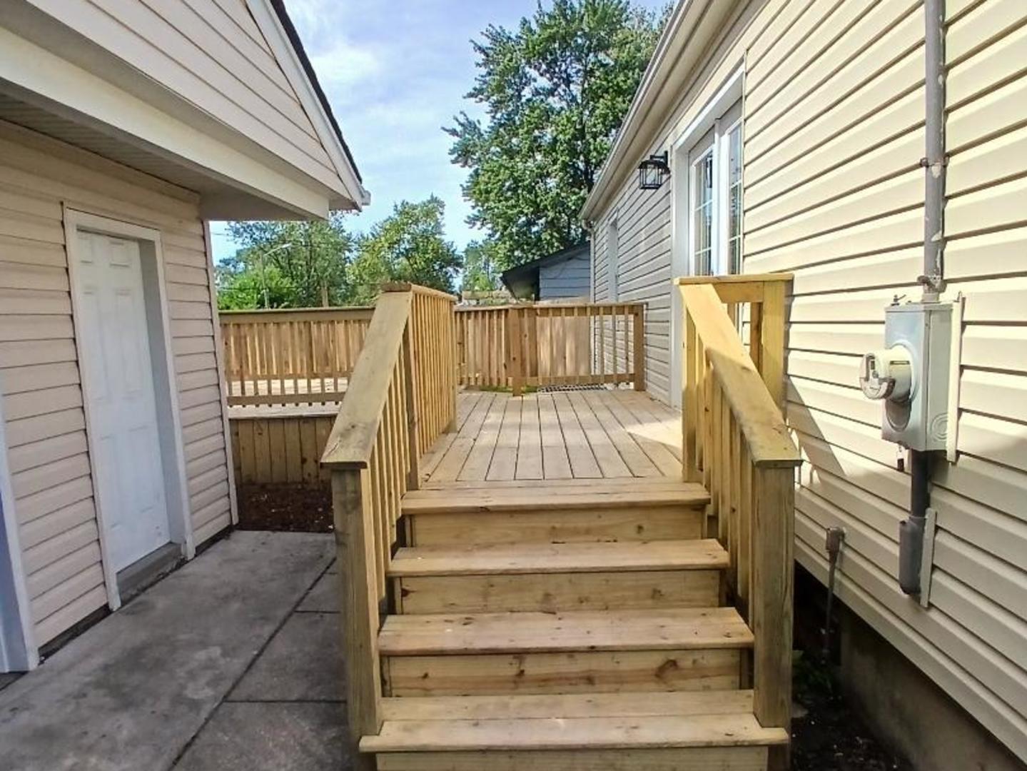 main property photo 13