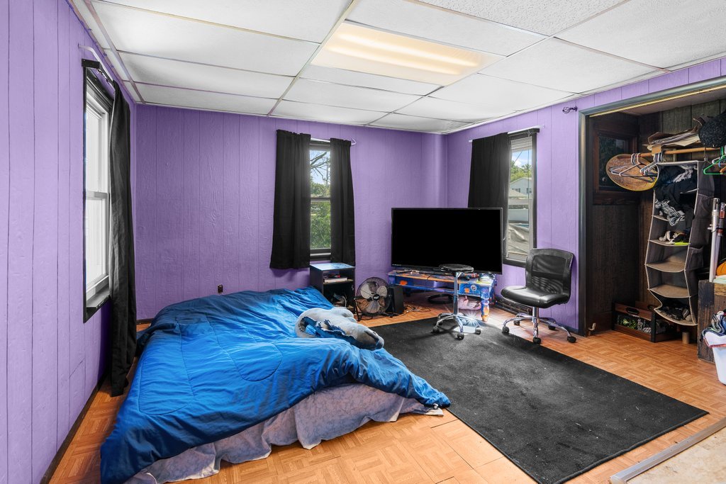 main property photo 18