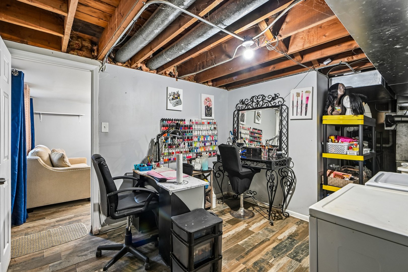 main property photo 23