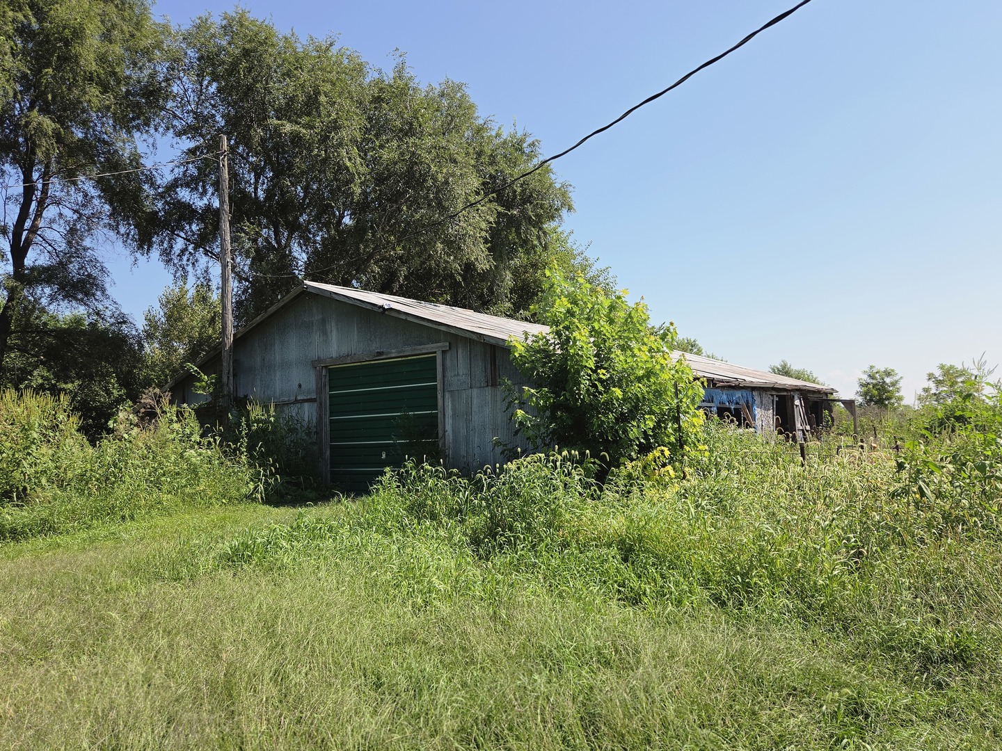 main property photo 12