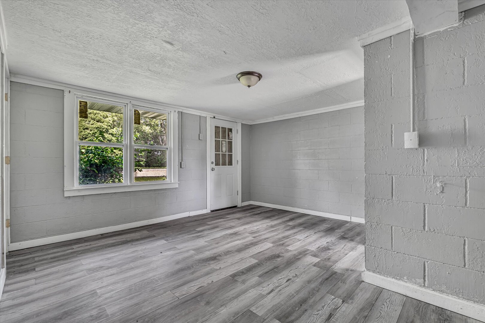 property viewer photo 14
