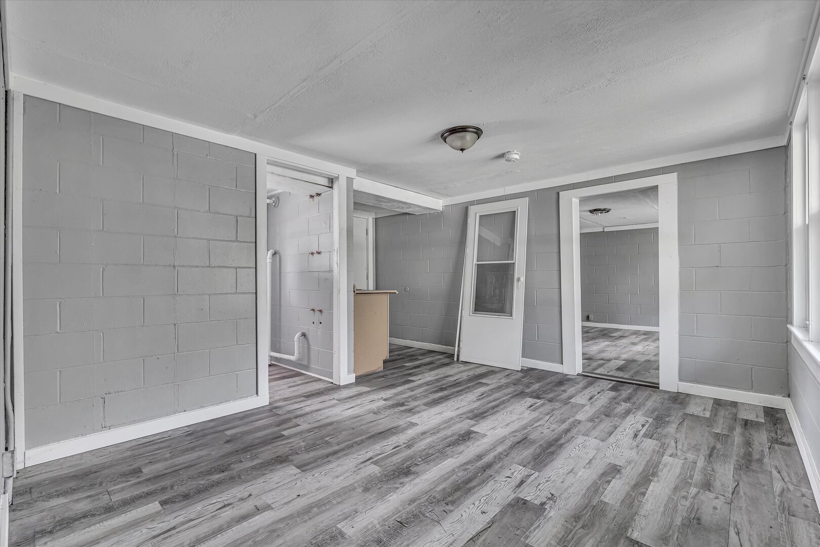 property viewer photo 15