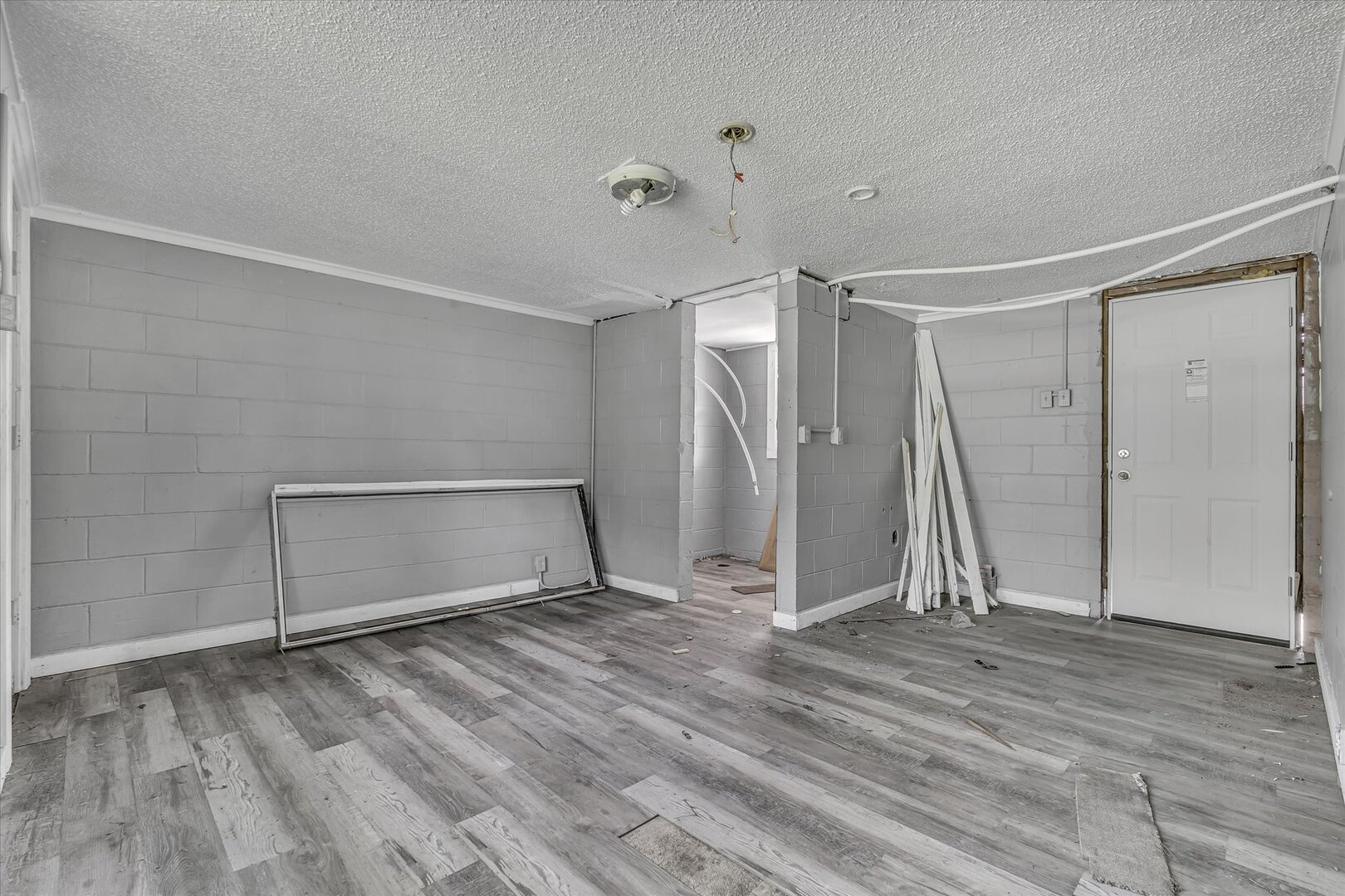 property viewer photo 20