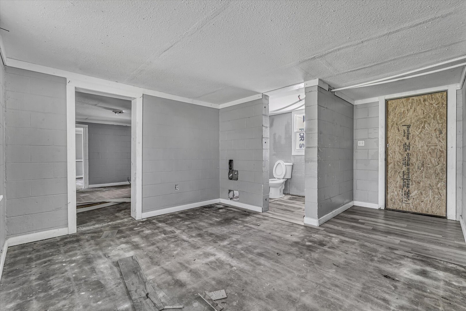 property viewer photo 24