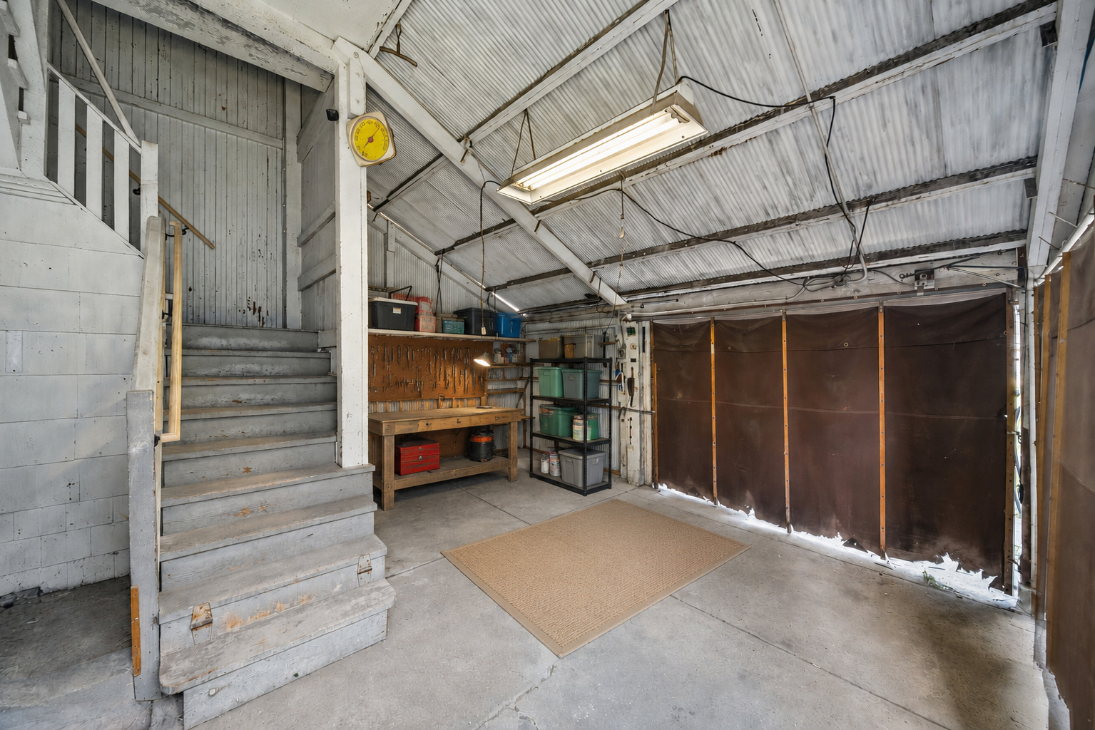 main property photo 17
