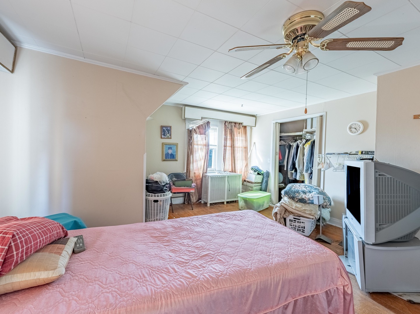 main property photo 15