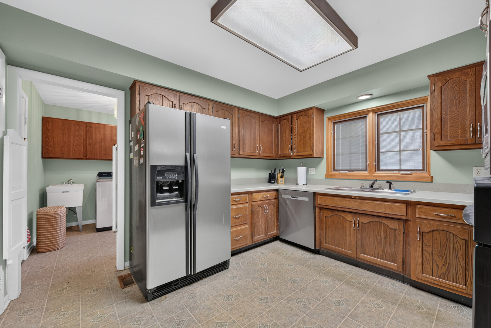 main property photo 7
