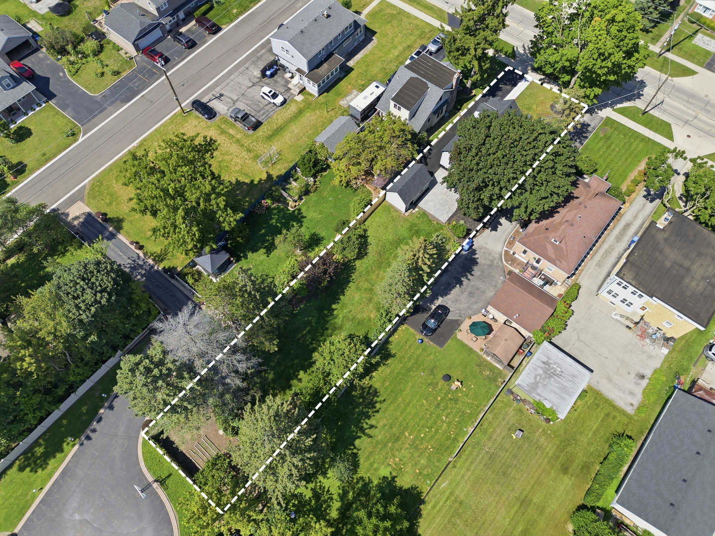 main property photo 34