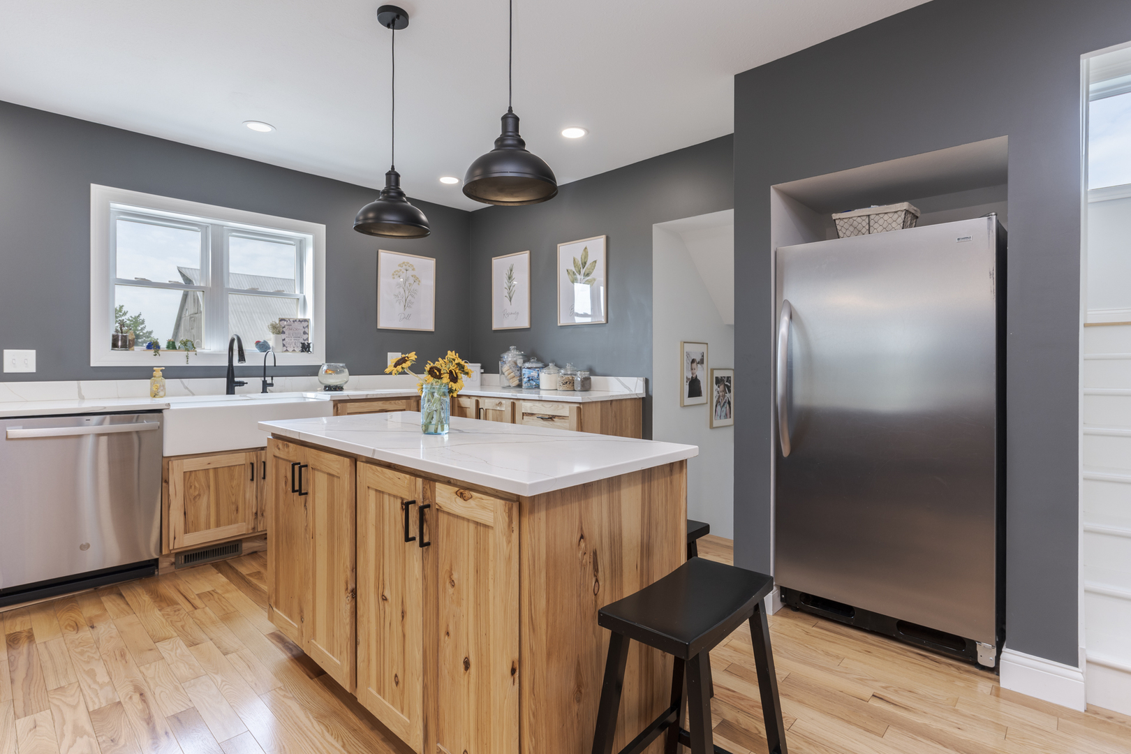 property viewer photo 18
