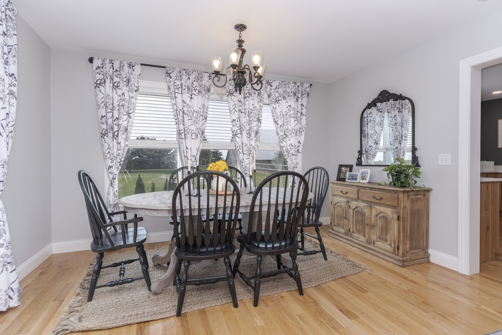 property viewer photo 20