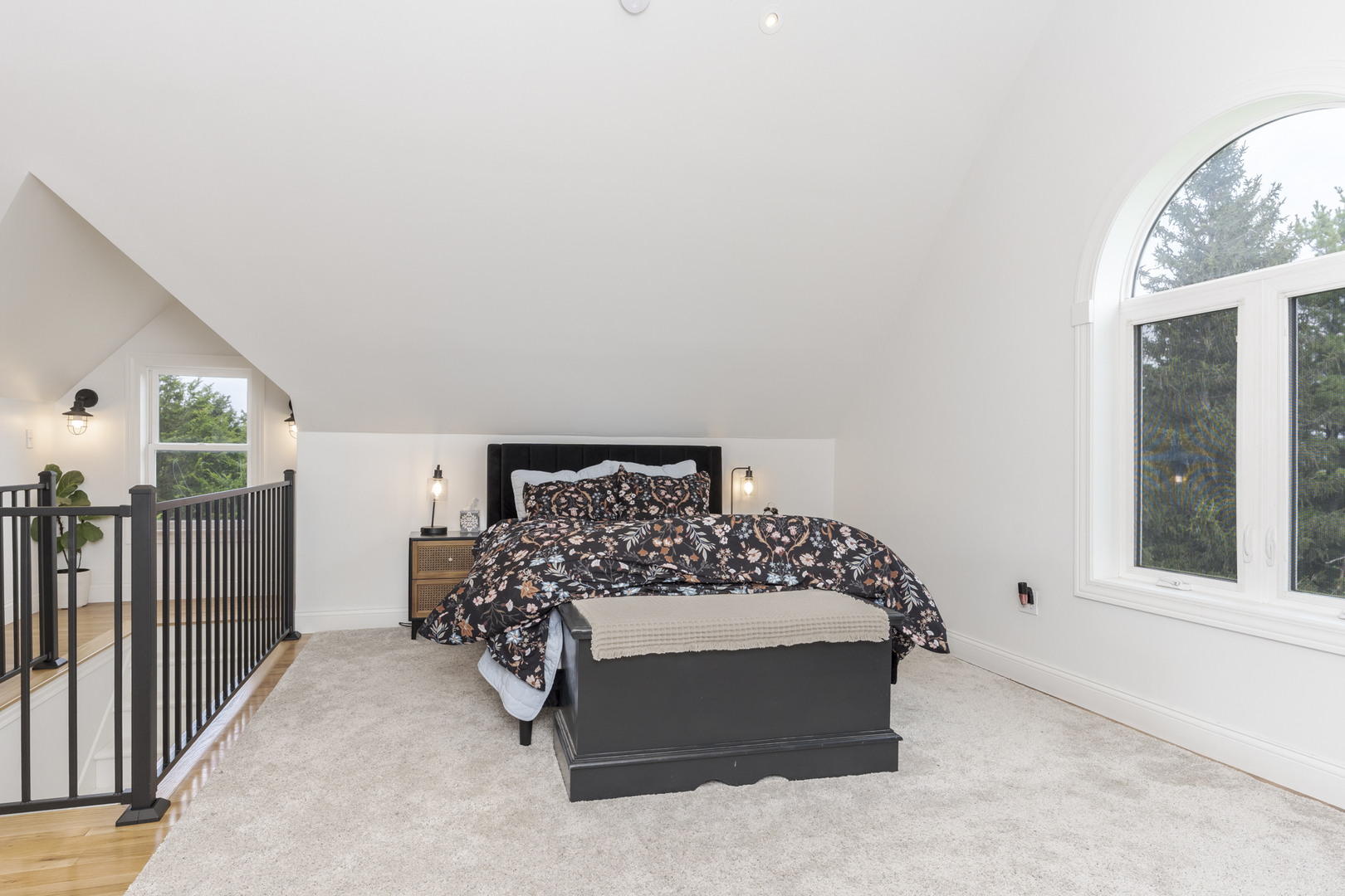 property viewer photo 46