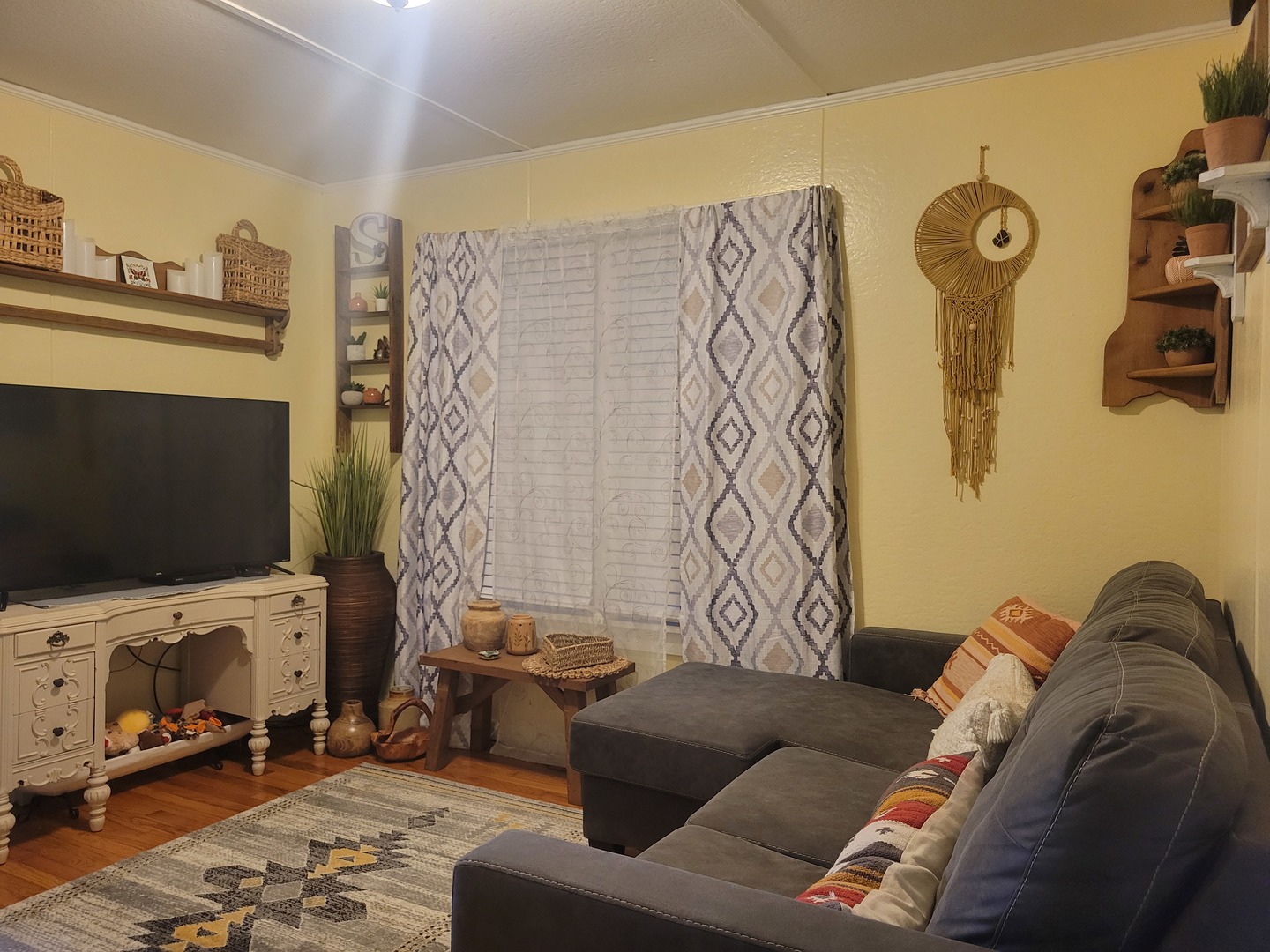 main property photo 14