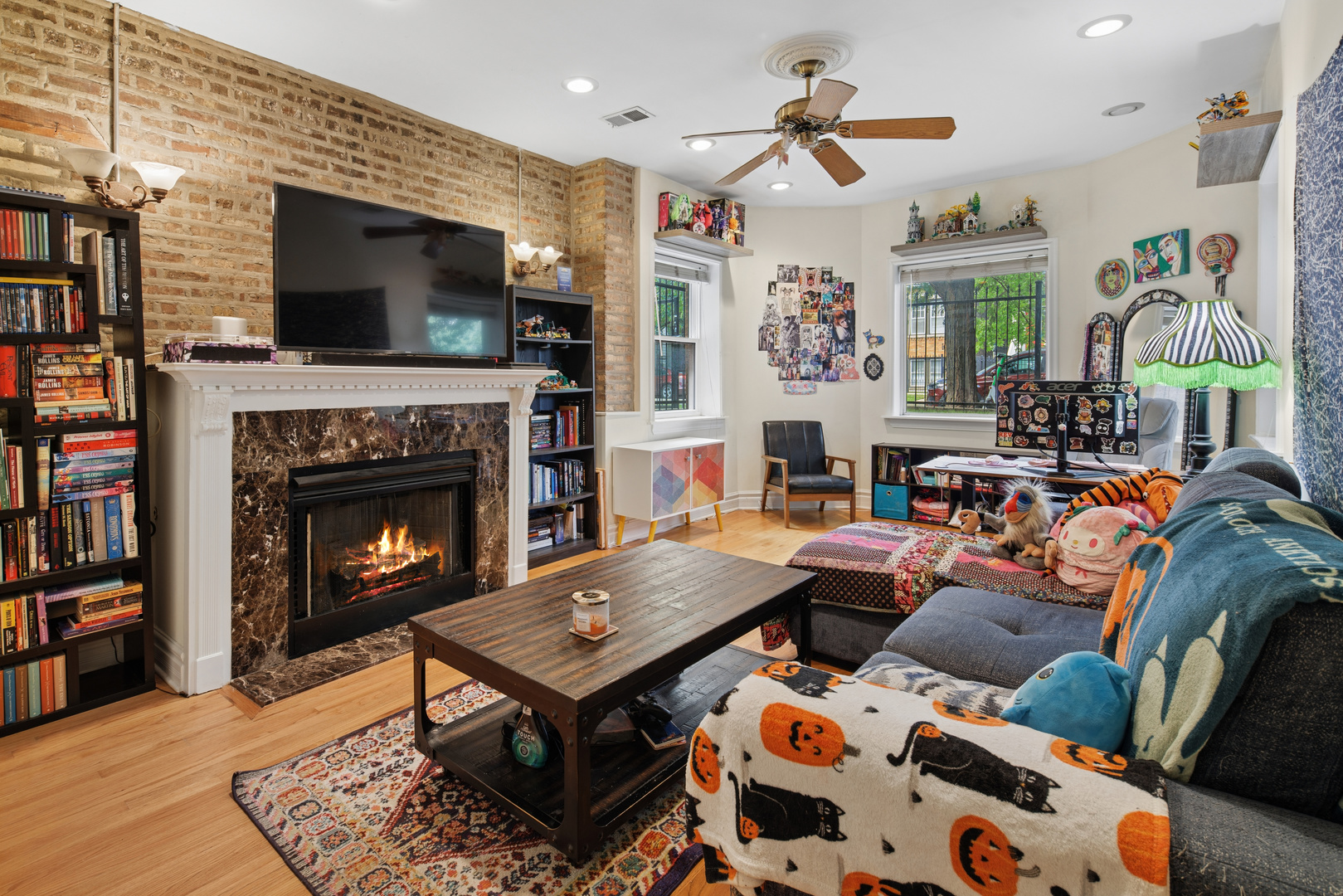 property viewer photo 1