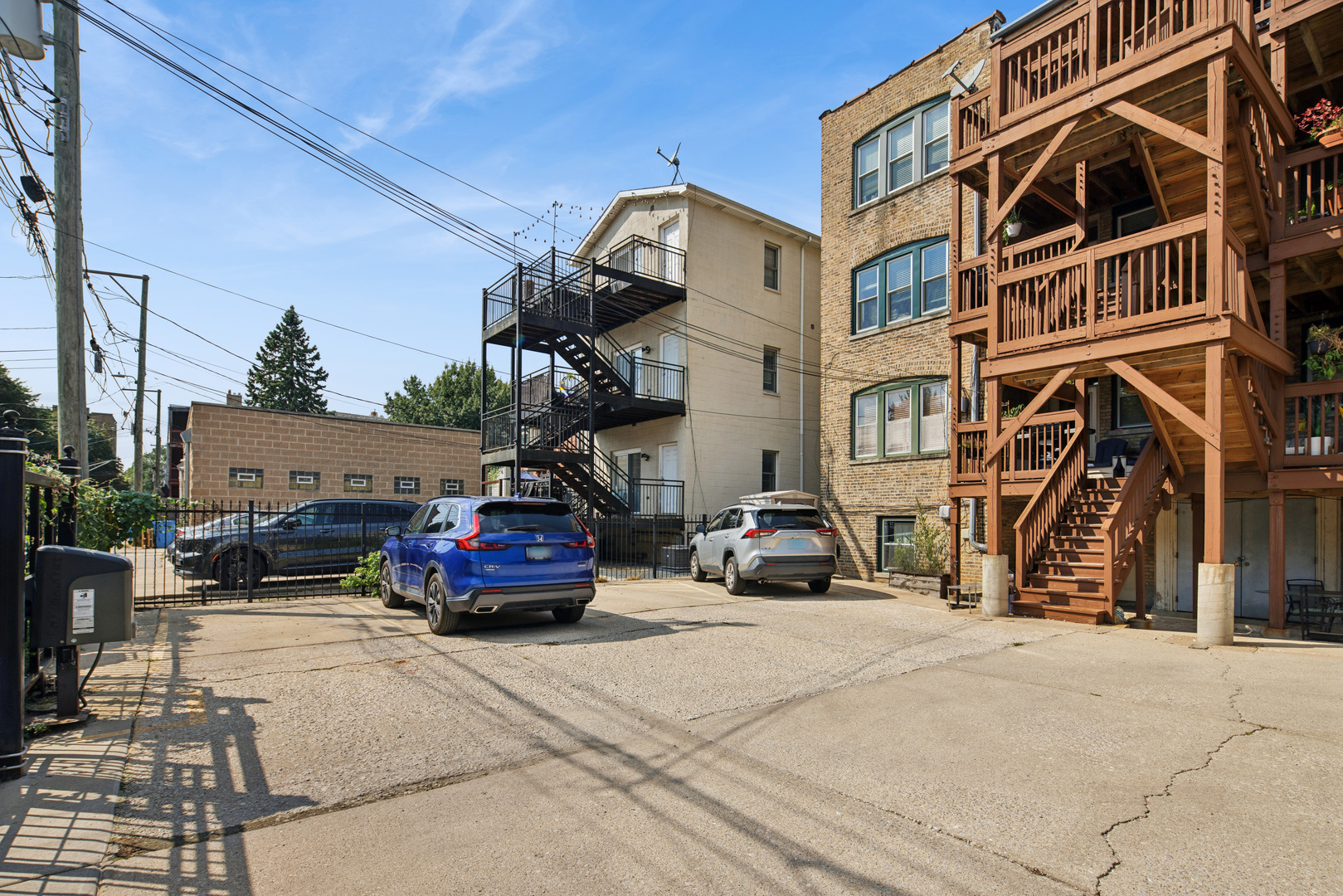 property viewer photo 19
