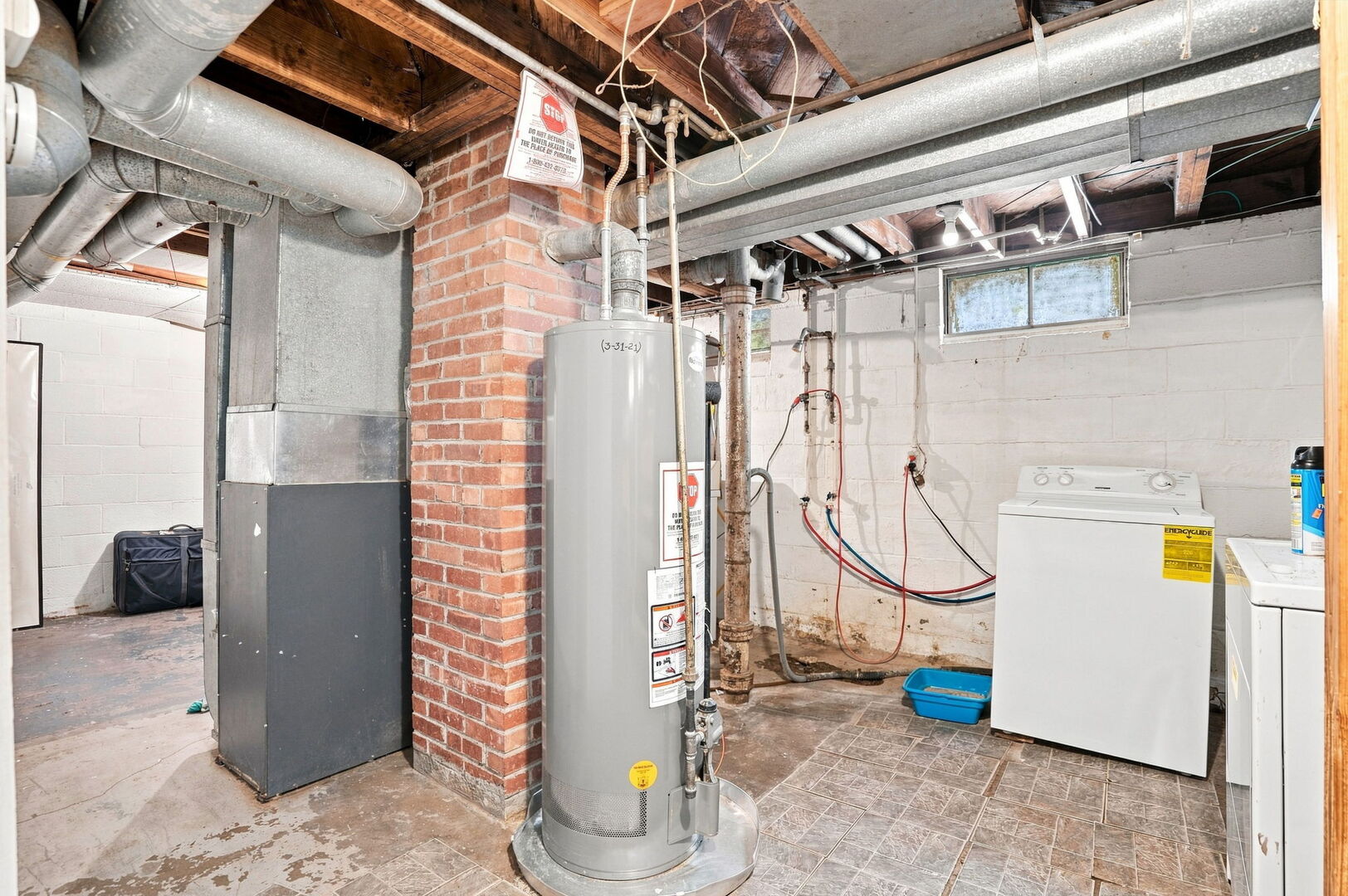 main property photo 16