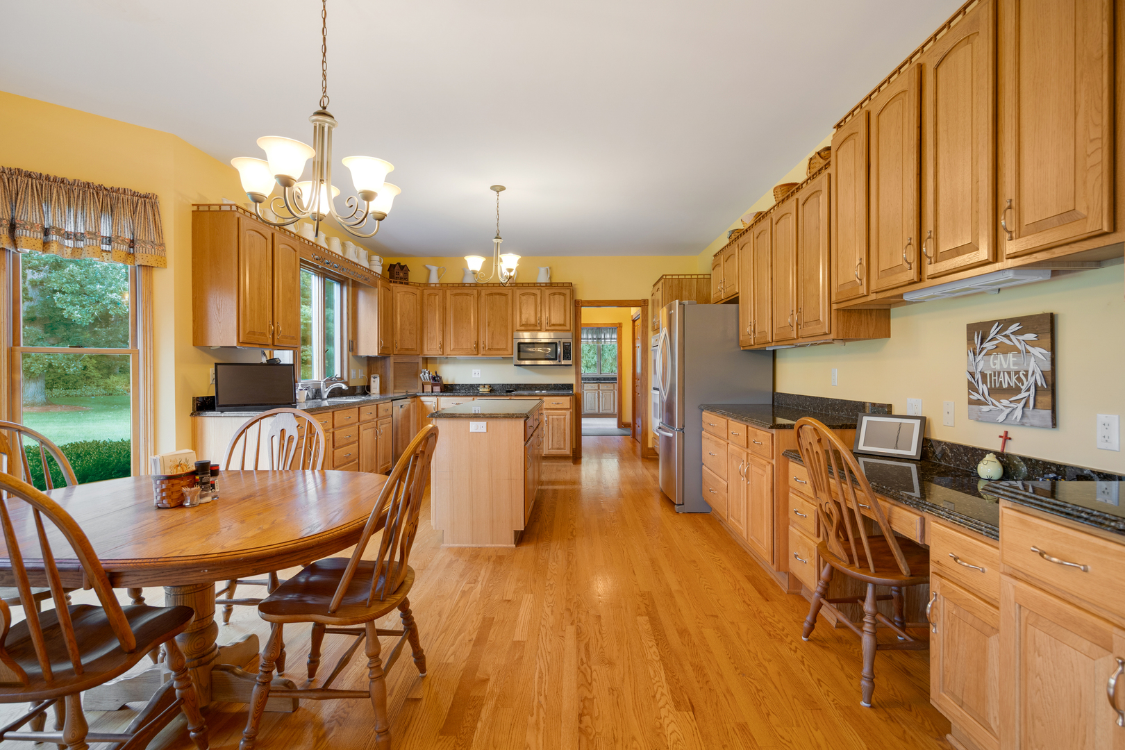 main property photo 5