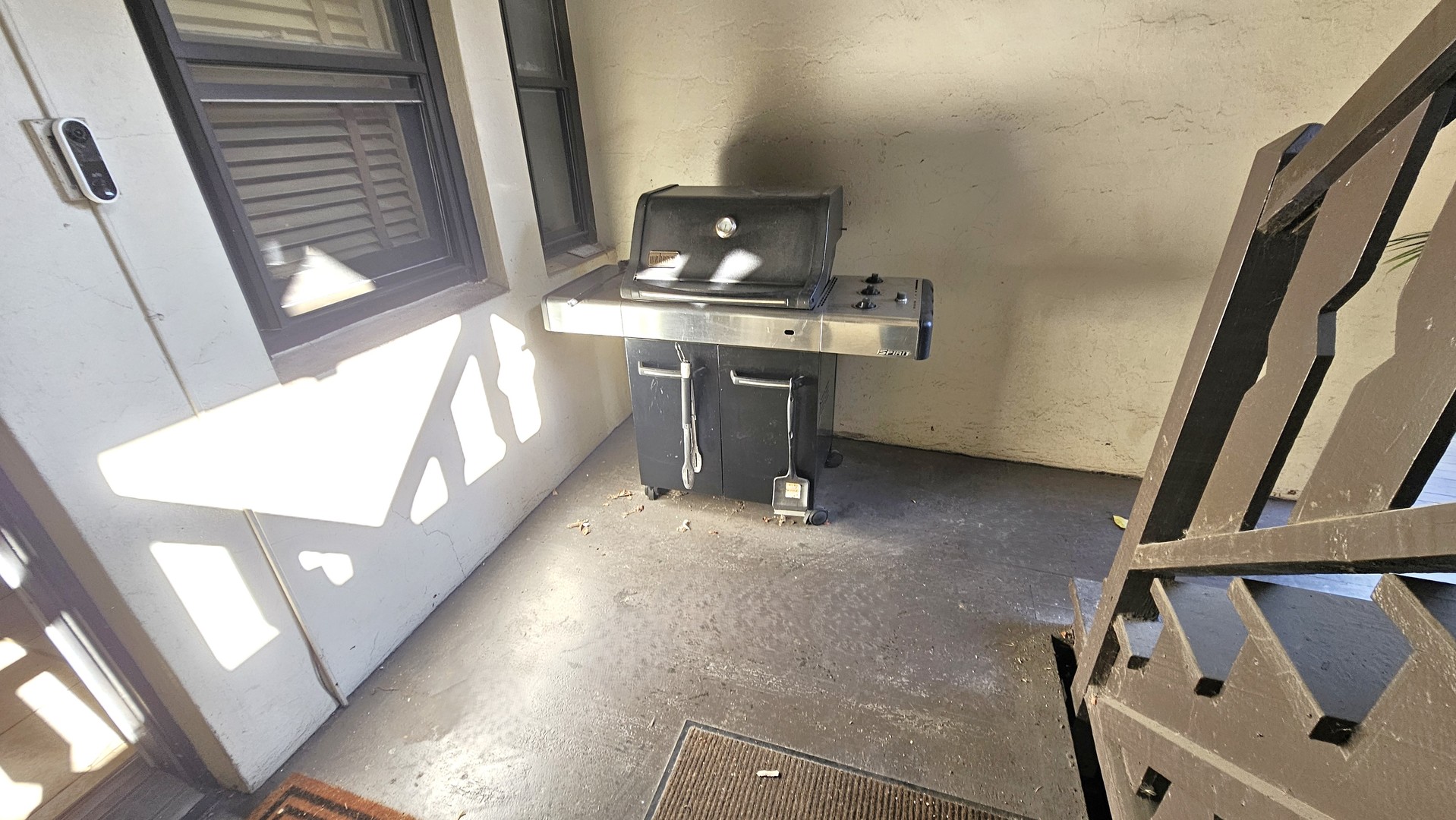 main property photo 33