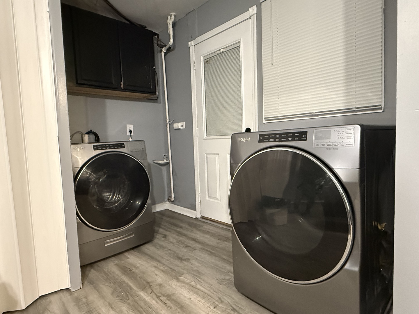 main property photo 28