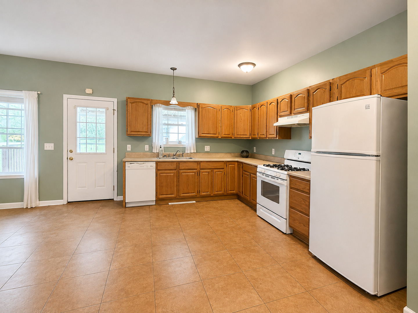 main property photo 46
