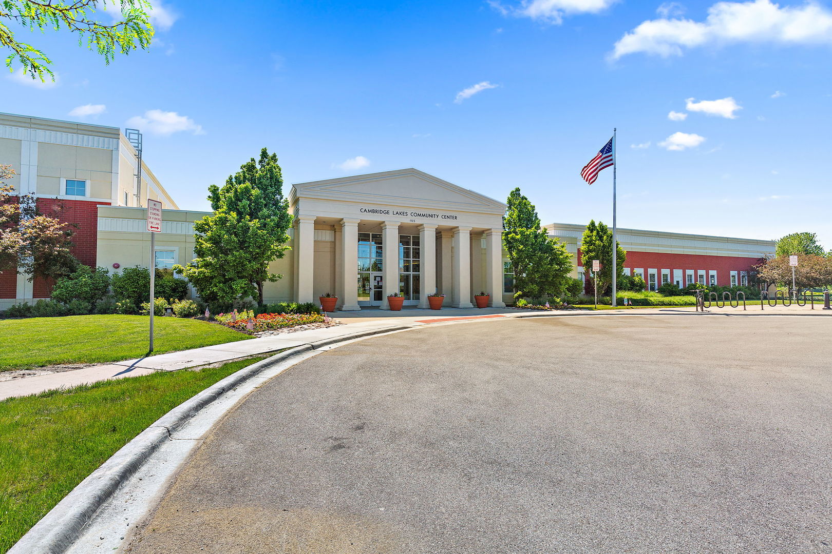 main property photo 32