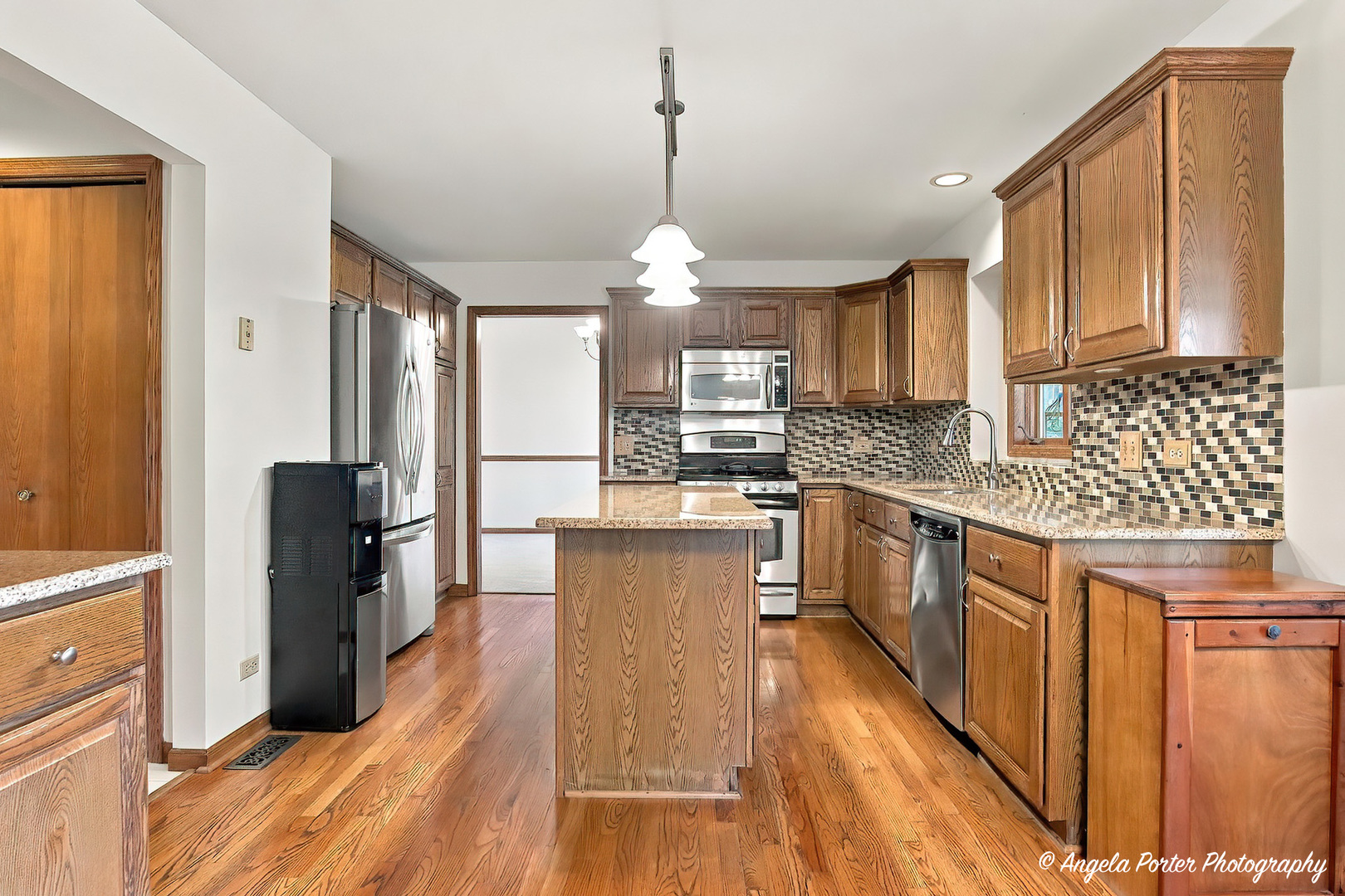 main property photo 7