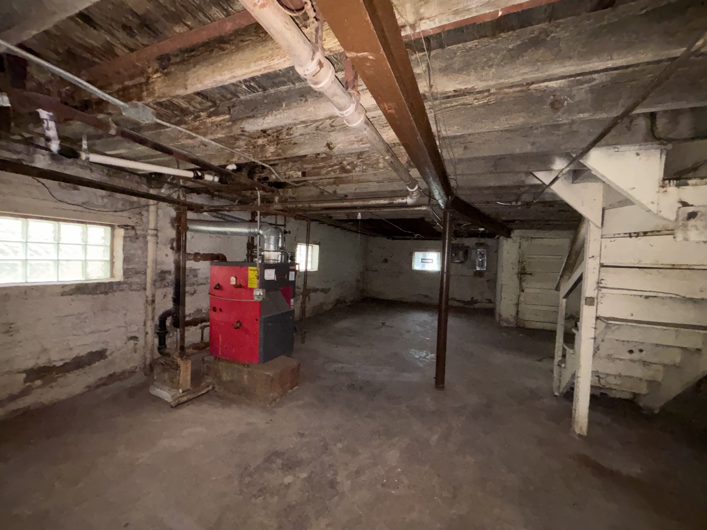 main property photo 15