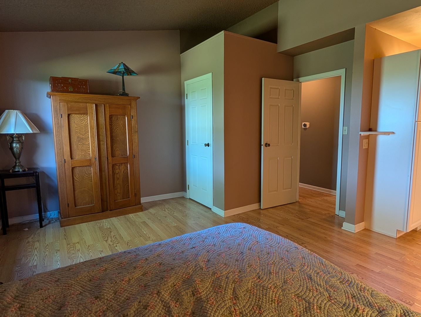 main property photo 15