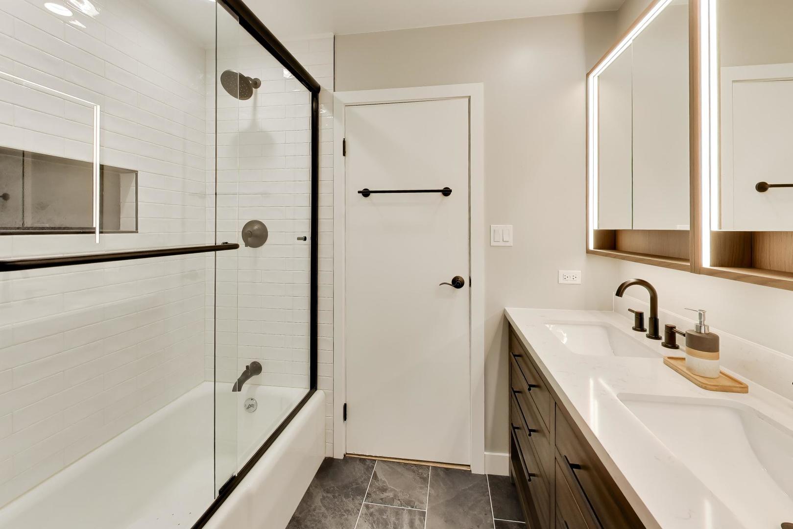 property viewer photo 21