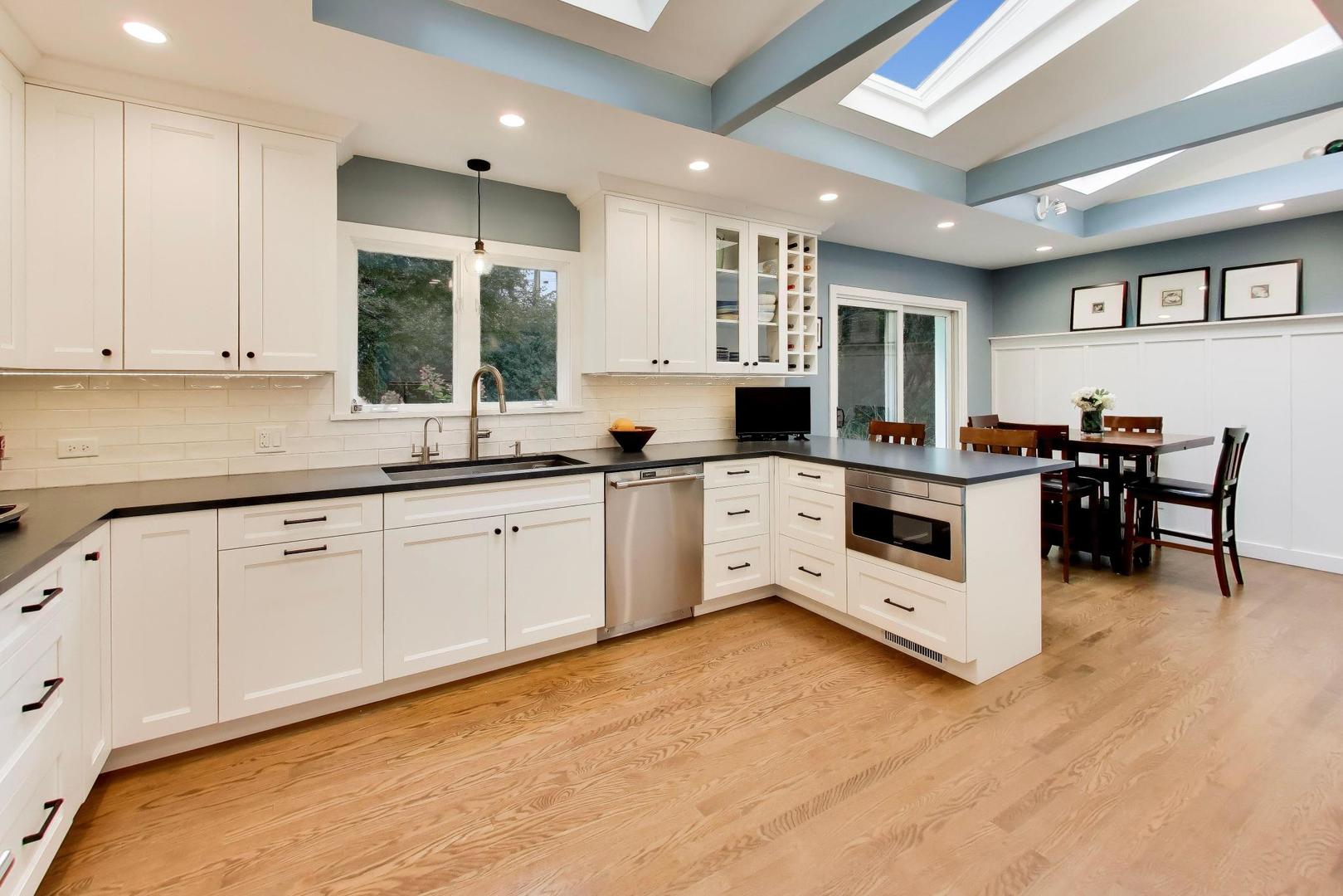property viewer photo 6