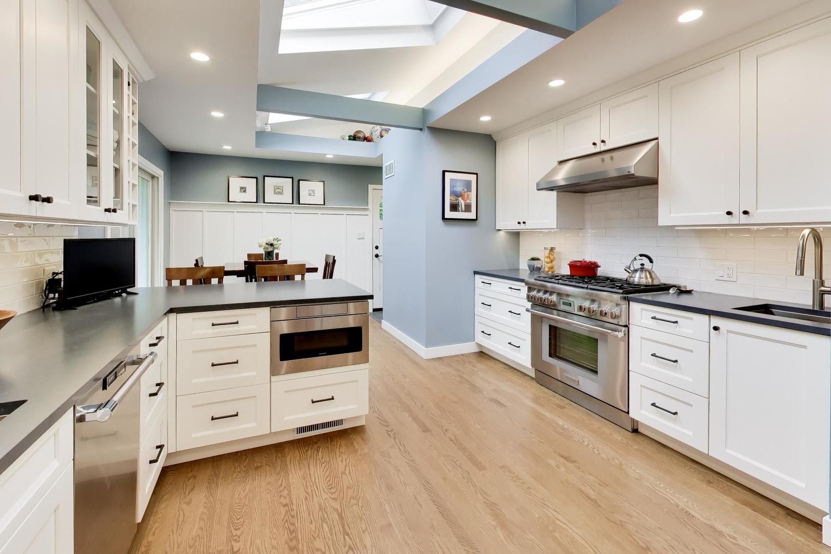 property viewer photo 7