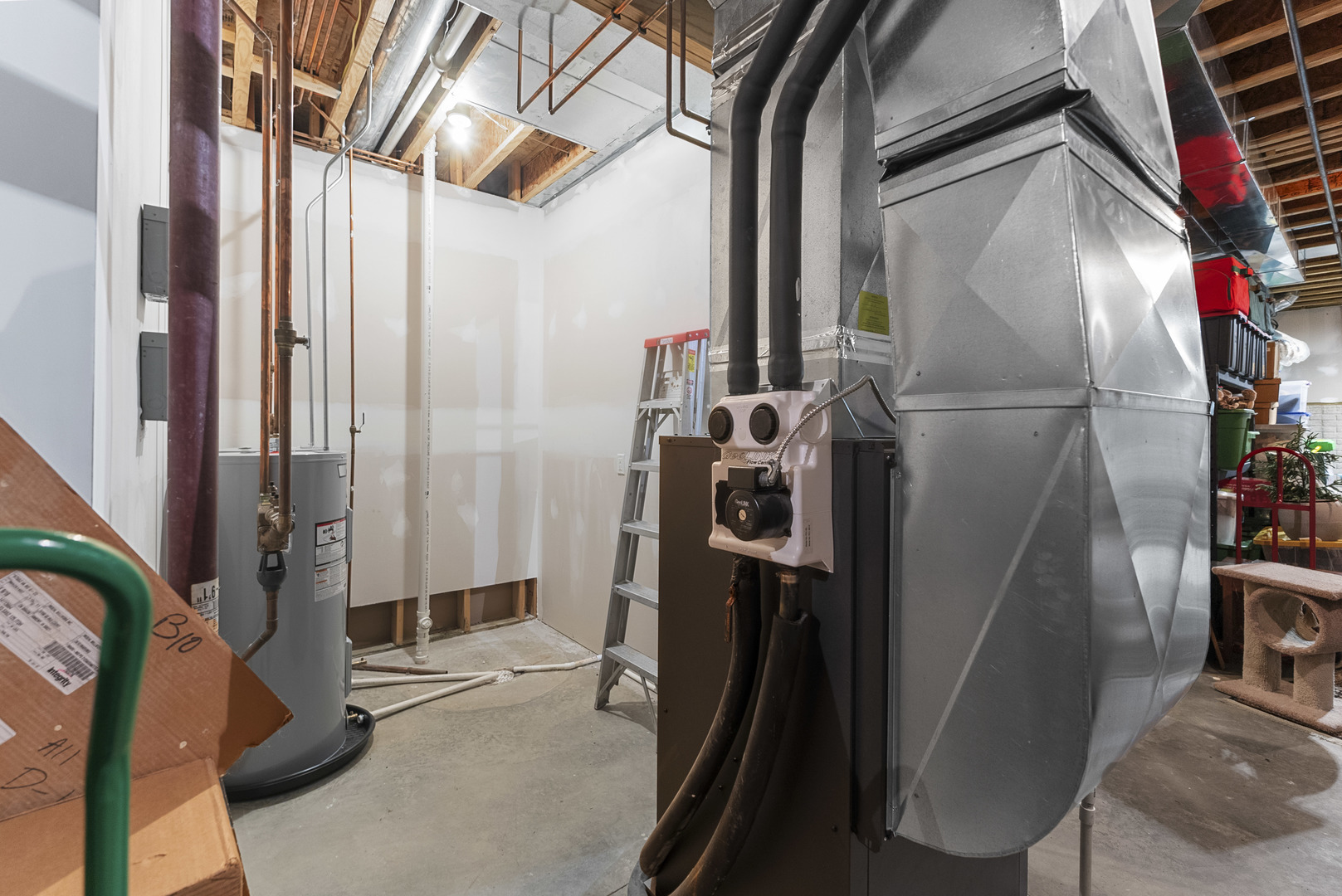 main property photo 50