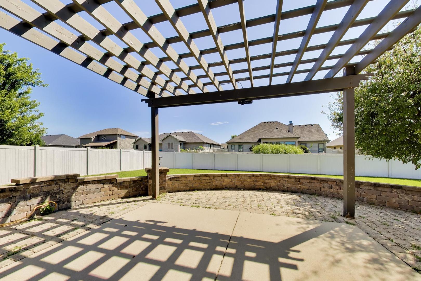main property photo 43